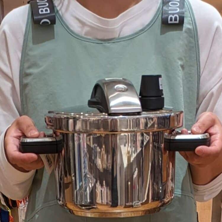 S.T